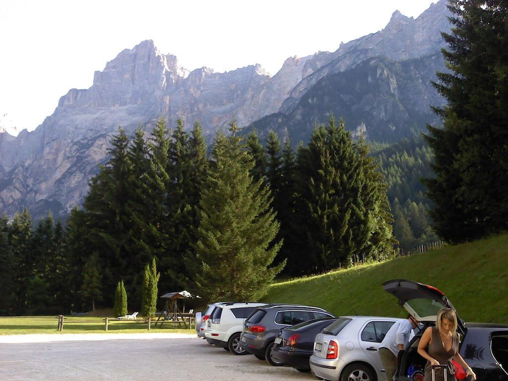 Hotel Roma San Vito di Cadore Exterior photo