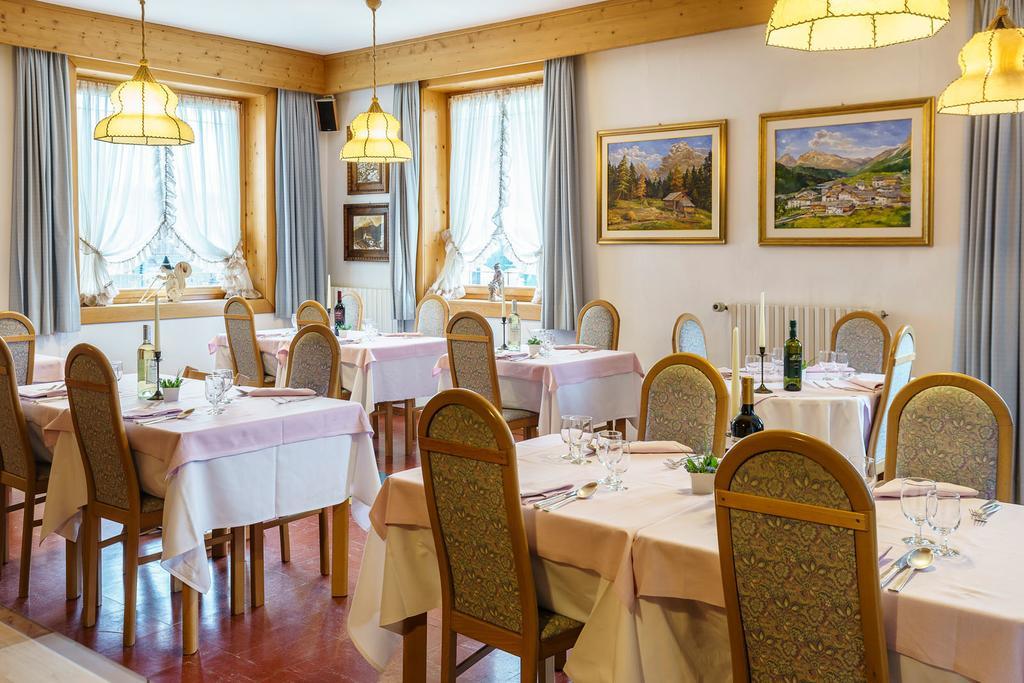 Hotel Roma San Vito di Cadore Exterior photo